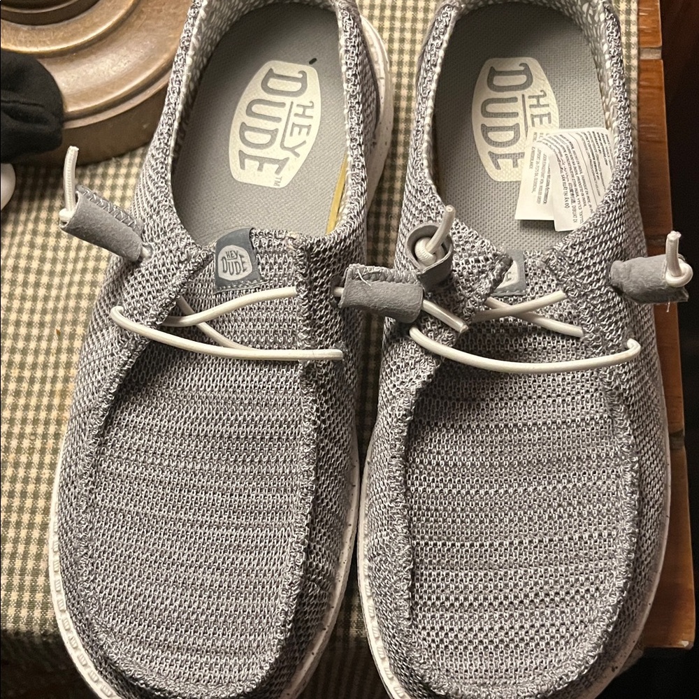 Hey Dude Men's Knit Gray Loafers